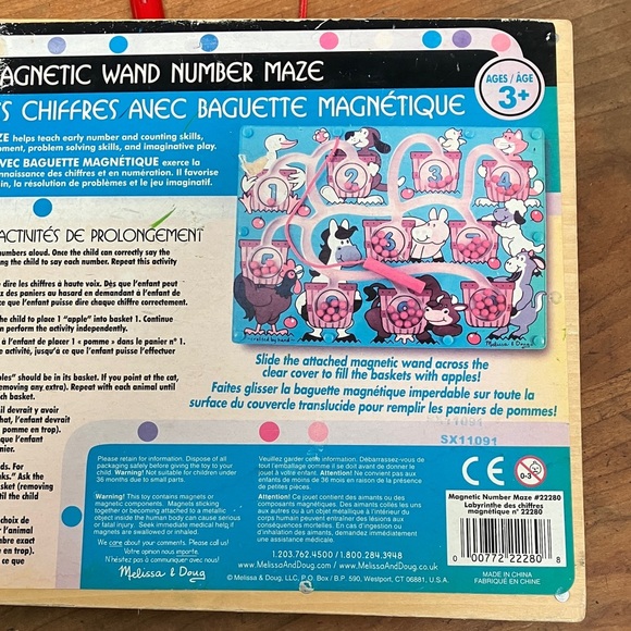 Melissa & Doug Colorful counting car parking and magnetic counting maze Farm - Picture 10 of 15